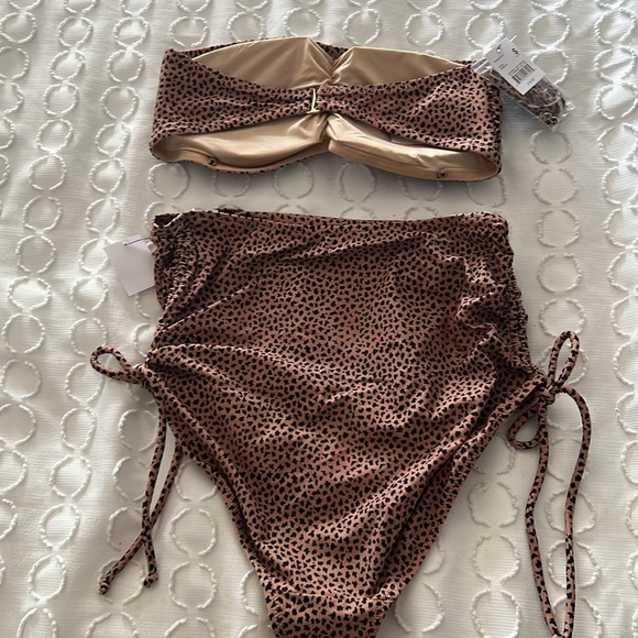 A Pea In The Pod Maternity Cheetah Convertible Two Piece Swimsuit Size Small - Picture 4 of 6